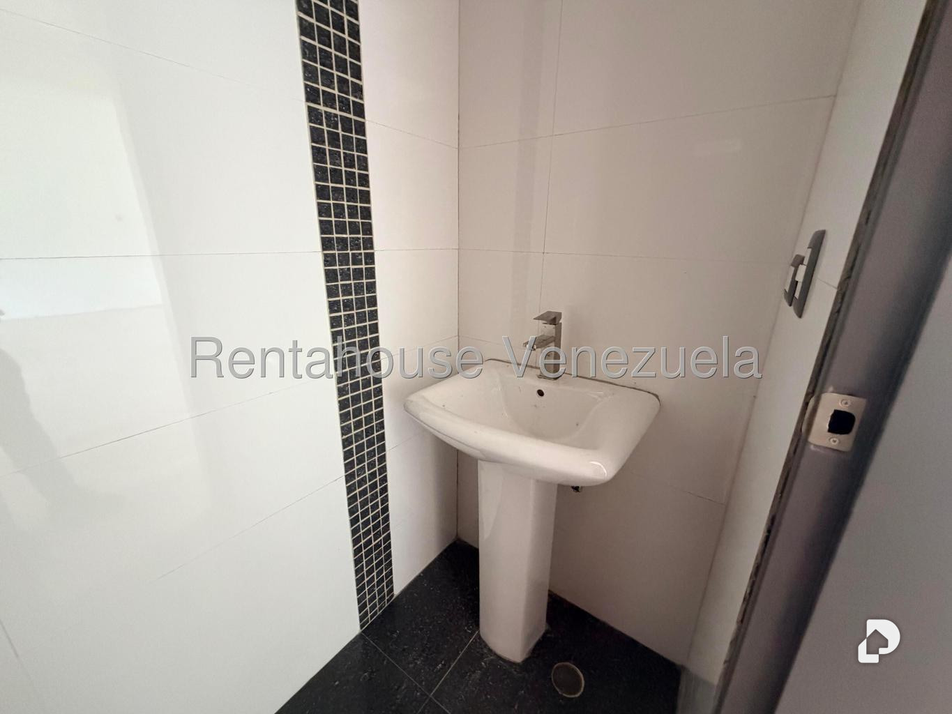 Oficina en Macaracuay, Caracas – 7