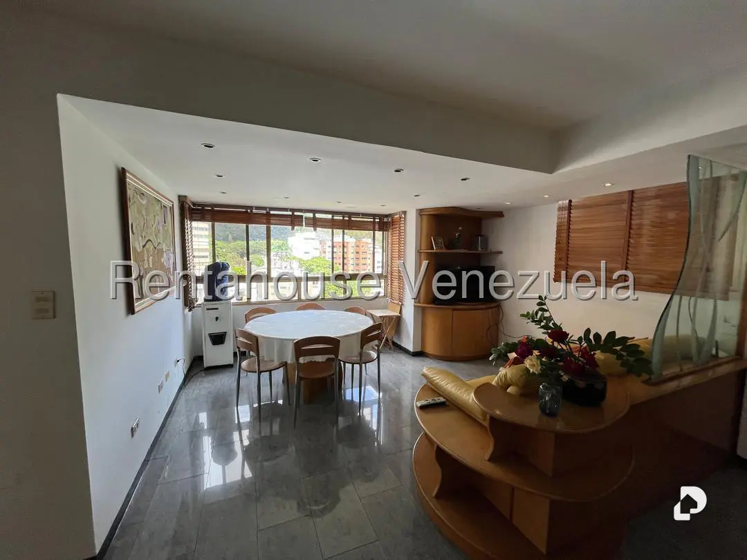 Apartamento en San Bernardino, Caracas – 23