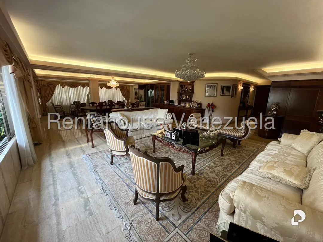 Apartamento en San Bernardino, Caracas – 3