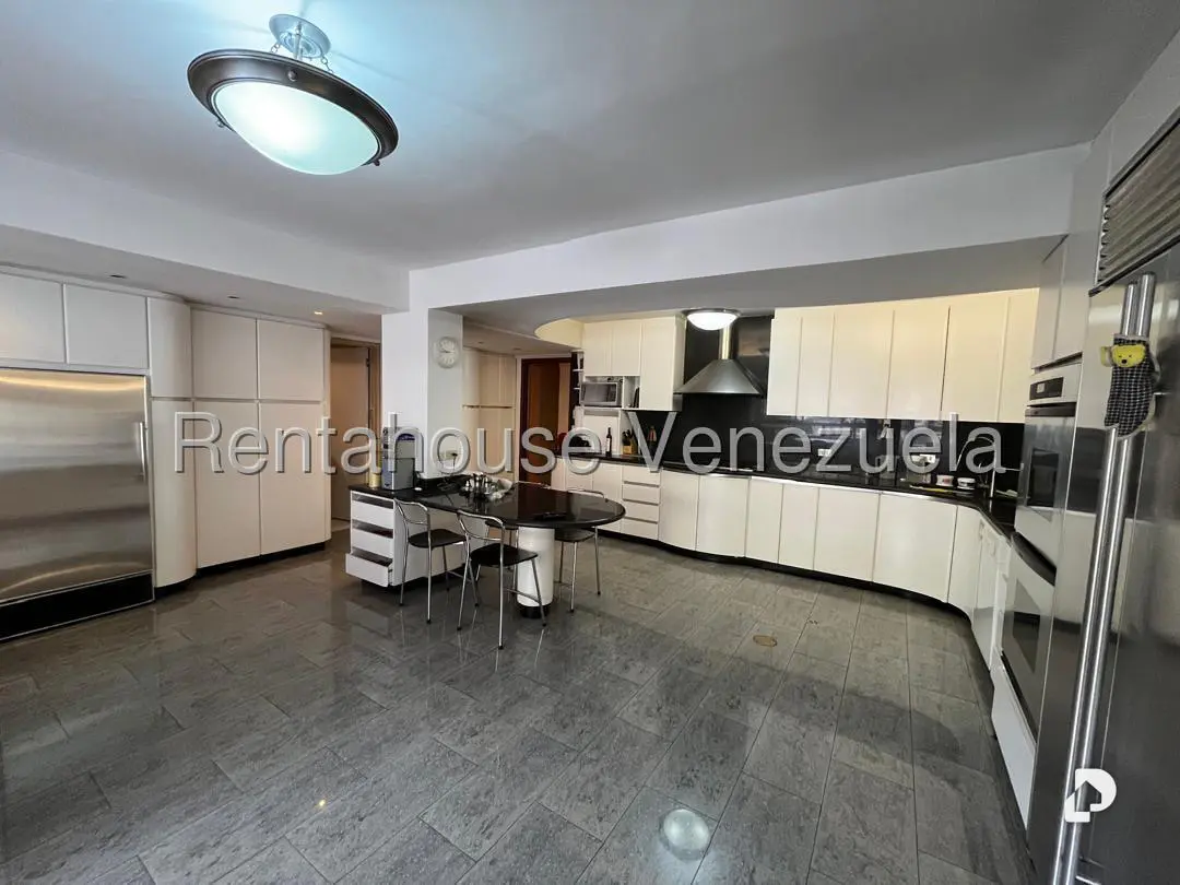 Apartamento en San Bernardino, Caracas – 22