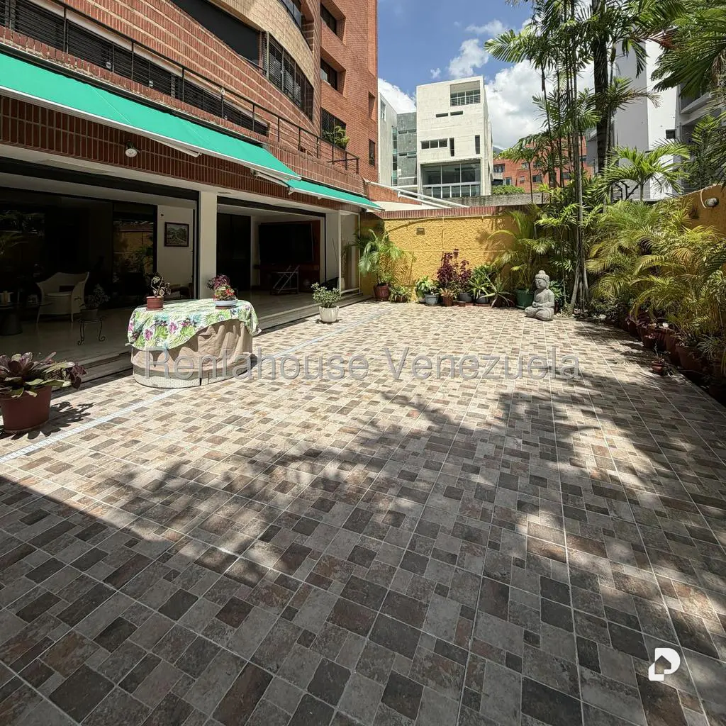 Apartamento en La Castellana, Caracas – 26