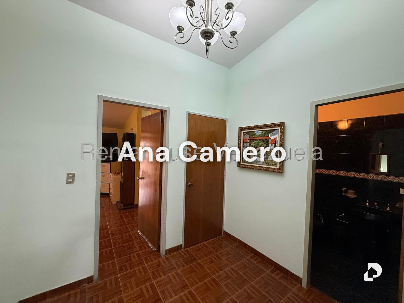 Casa en La Trinidad, Caracas – 17