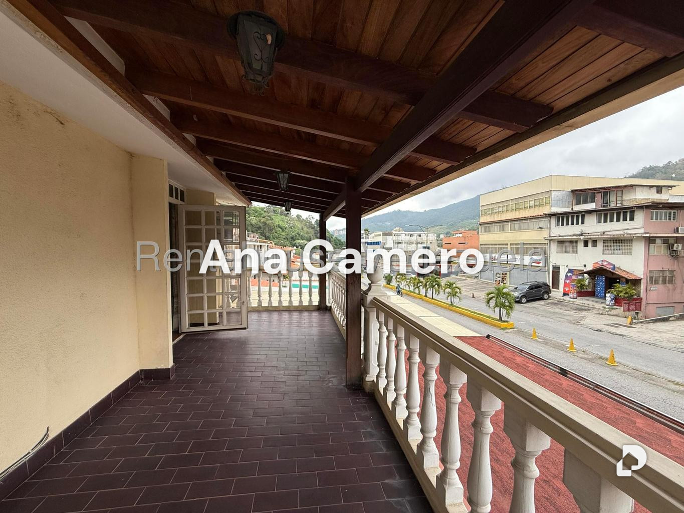 Casa en La Trinidad, Caracas – 23