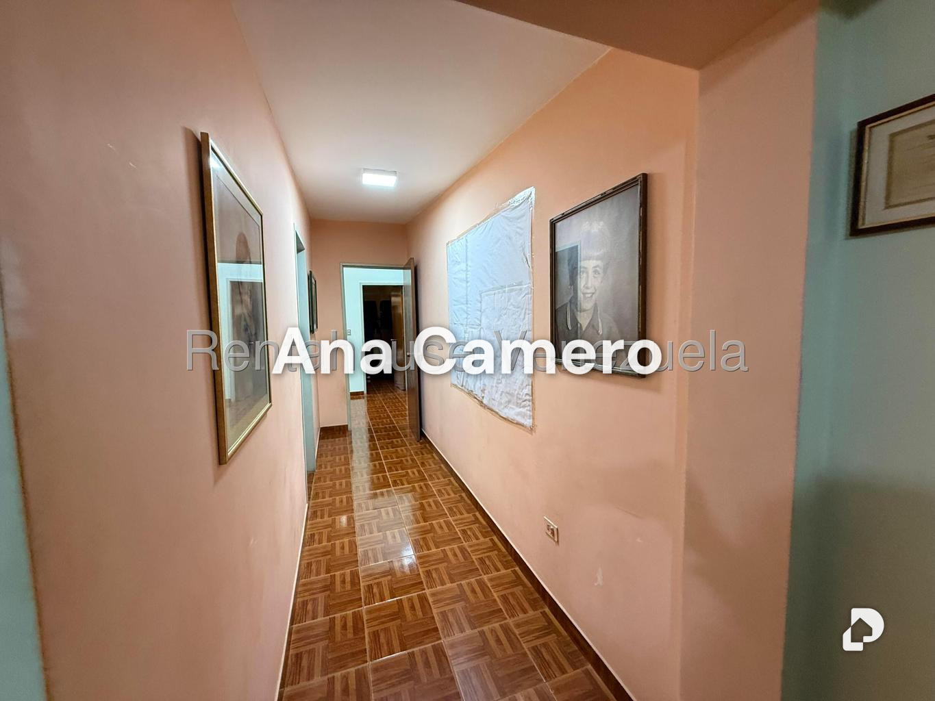 Casa en La Trinidad, Caracas – 28
