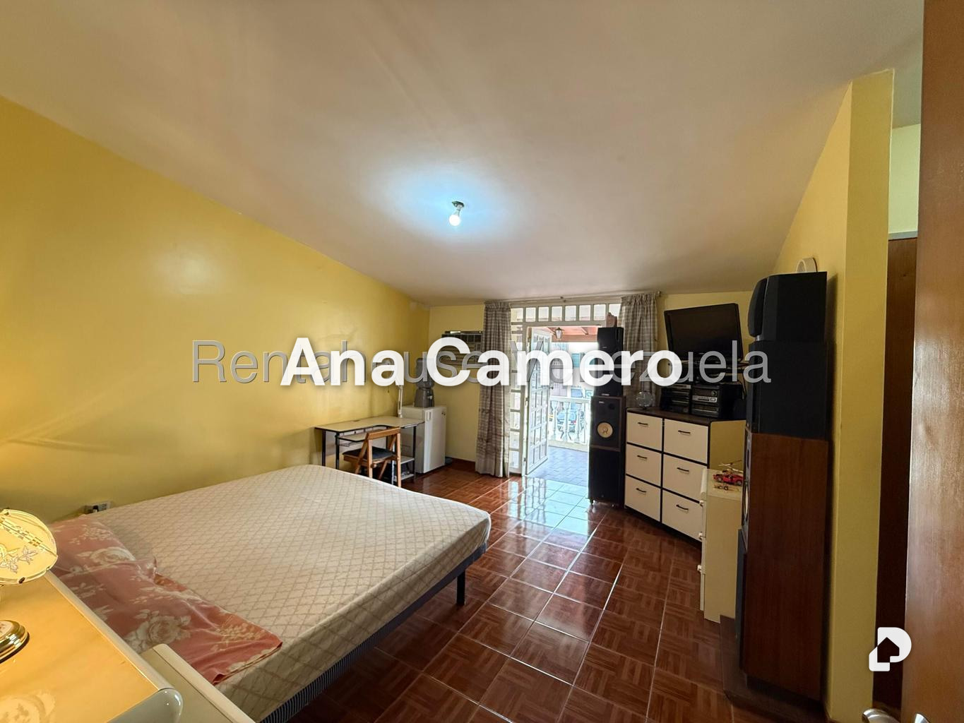 Casa en La Trinidad, Caracas – 19