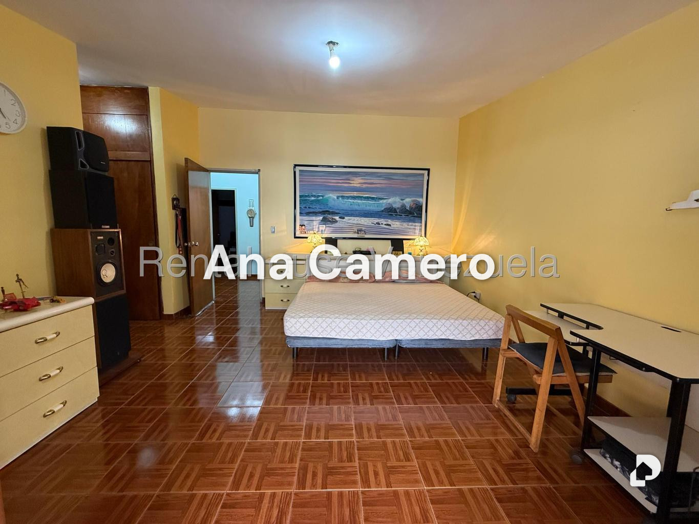 Casa en La Trinidad, Caracas – 18