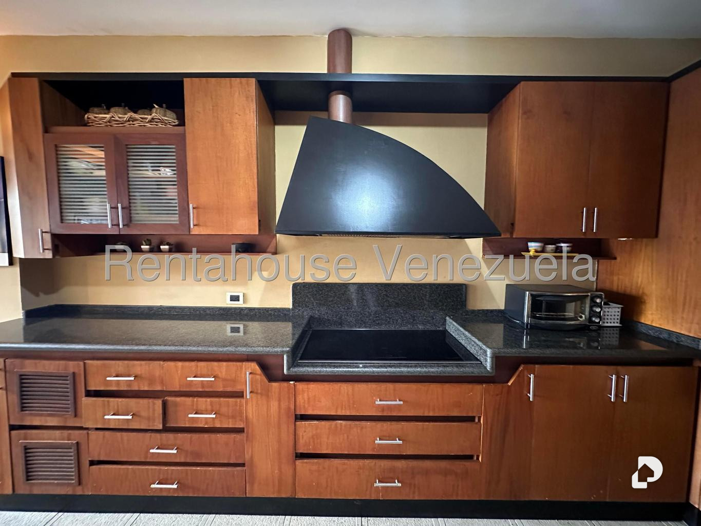 Apartamento en Lomas de La Lagunita, Caracas – 23