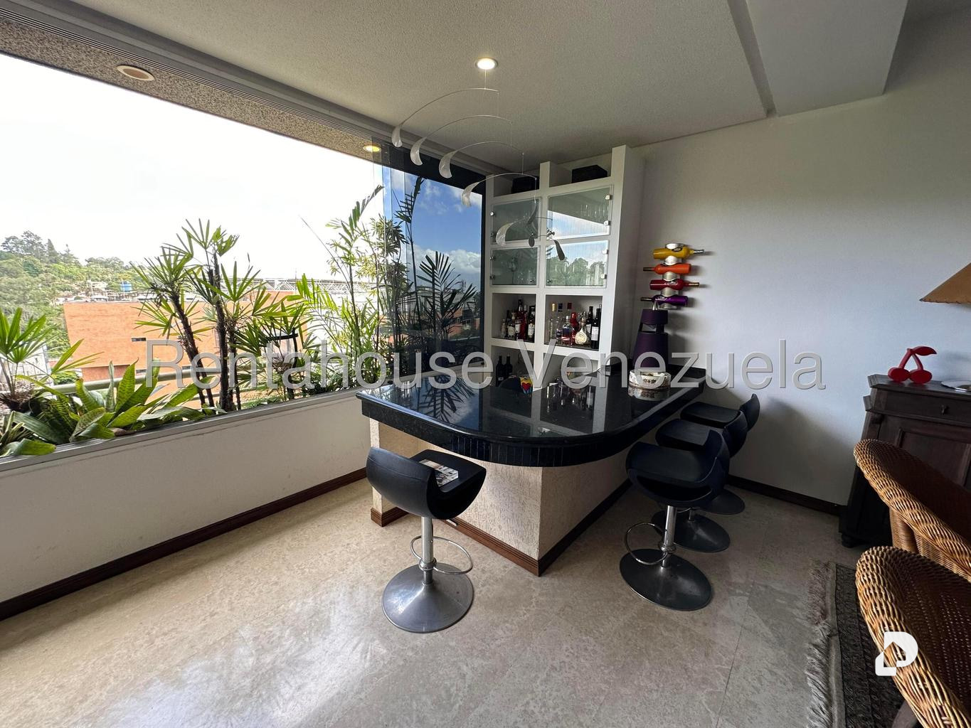 Apartamento en Lomas de La Lagunita, Caracas – 16