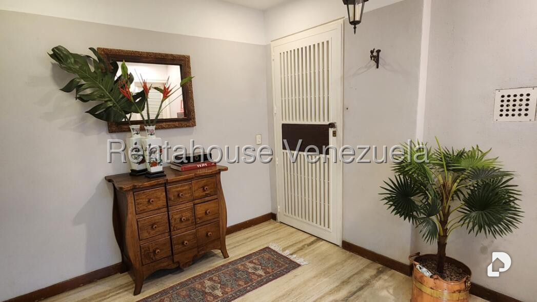 Apartamento en Alta Florida, Caracas – 2