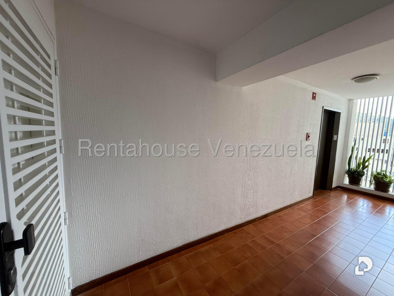 Apartment in Los Naranjos (del Cafetal), Caracas – 8