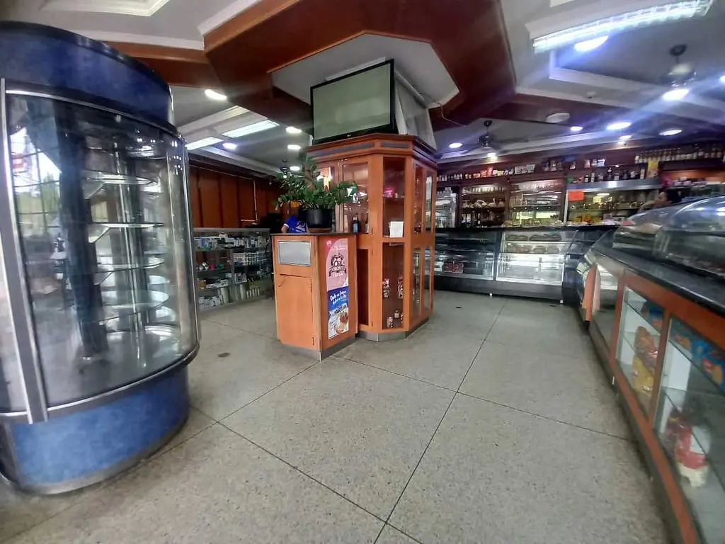Local comercial en Casco Tocuyito, Libertador - 1