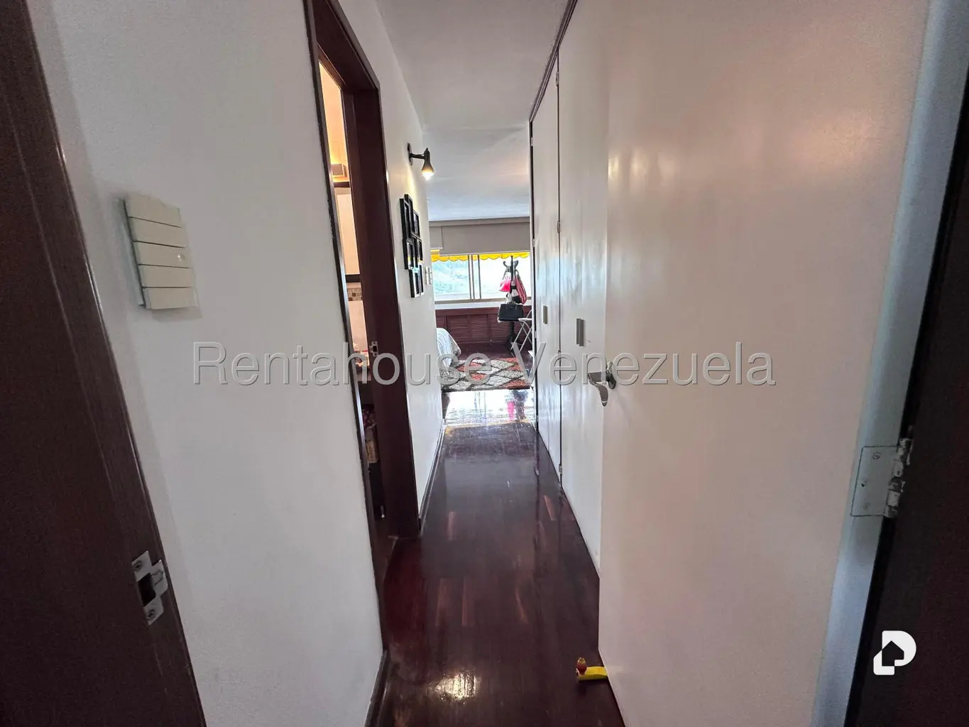 Apartamento en Los Samanes, Caracas – 11