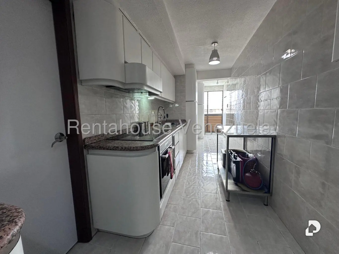 Apartamento en Los Samanes, Caracas – 25
