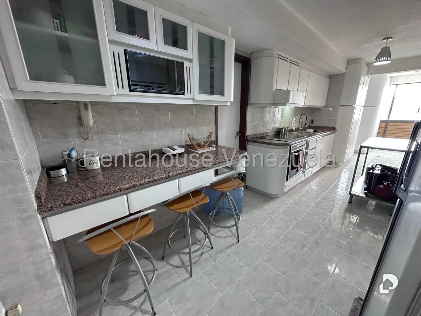 Apartamento en Los Samanes, Caracas – 24