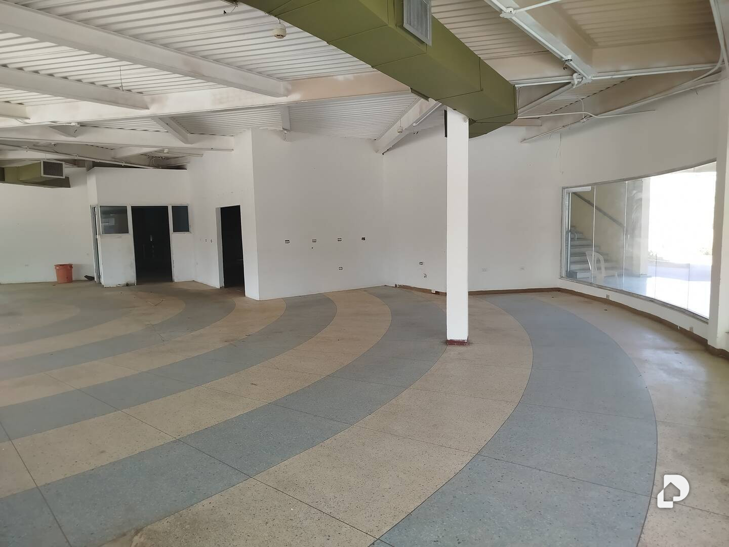 Commercial space in Isla Dorada, Maracaibo – 6