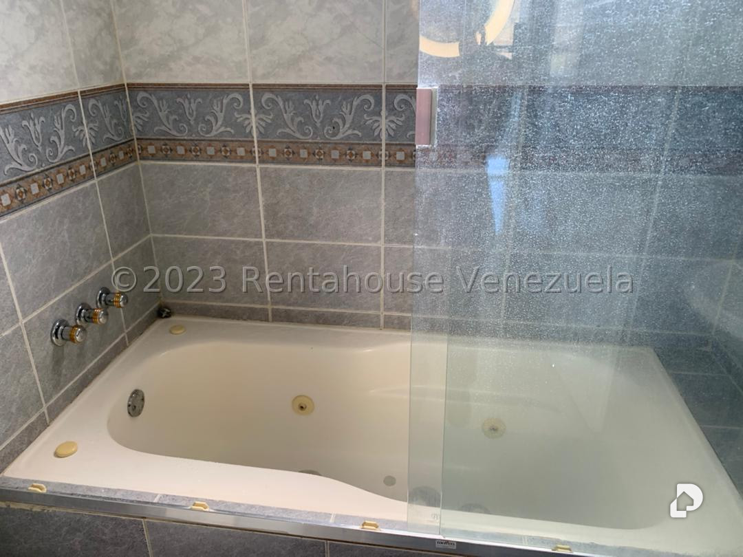Apartamento en Miranda, Caracas – 23