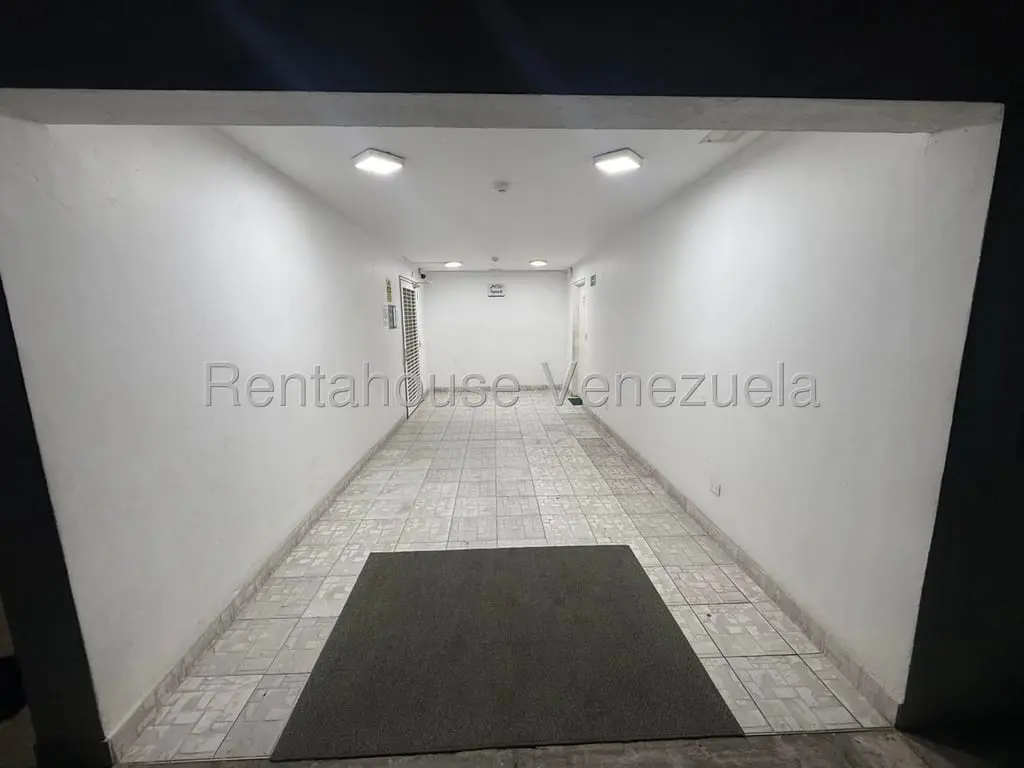 Apartamento en San Jose, Caracas - 1