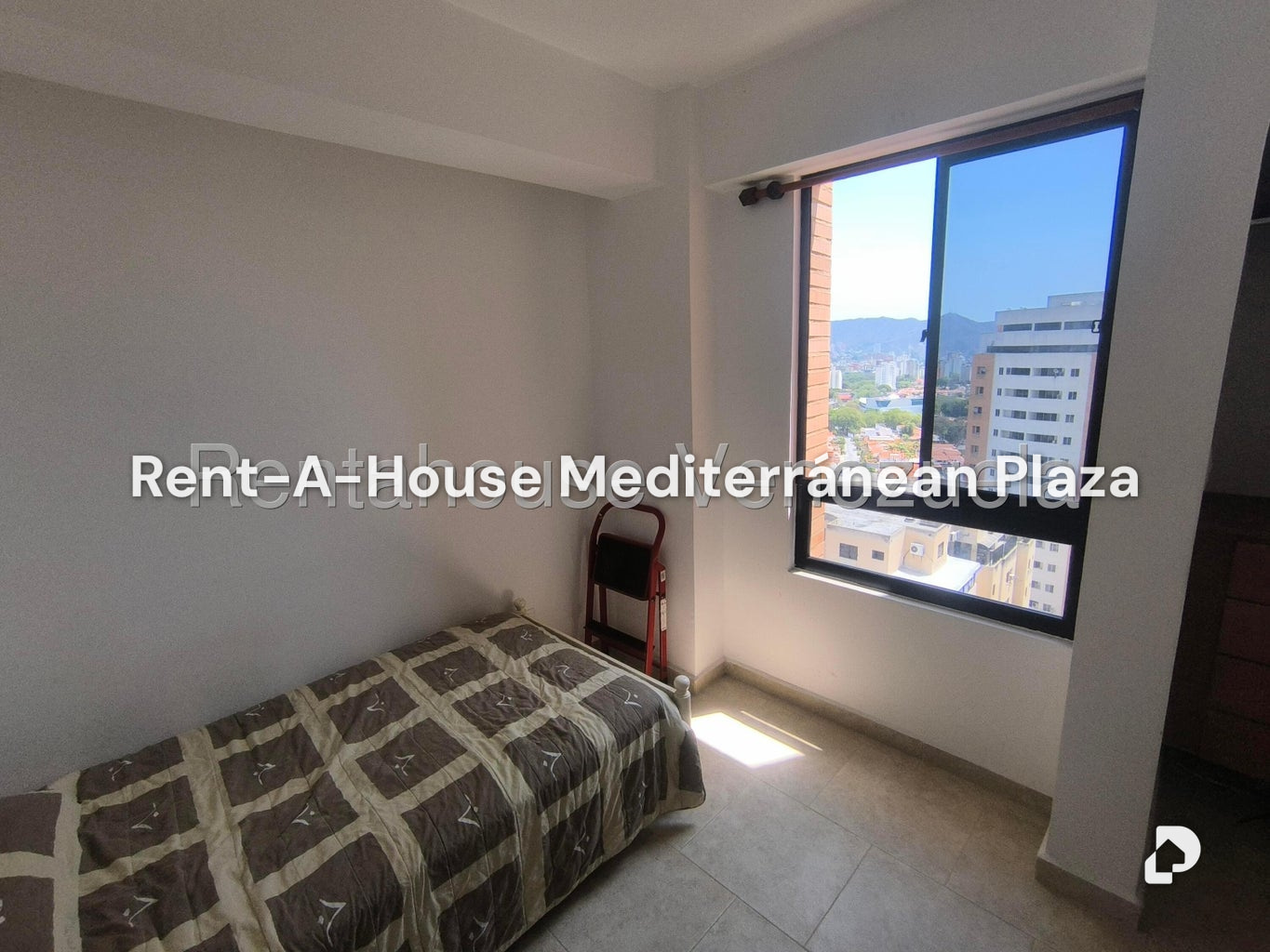 Apartamento en El Parral, Valencia – 28