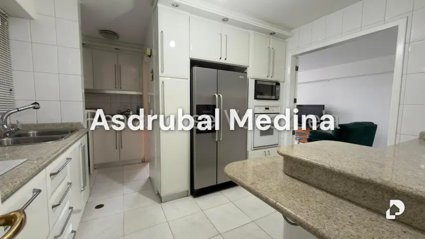 Apartamento en Prados del Este, Caracas – 9