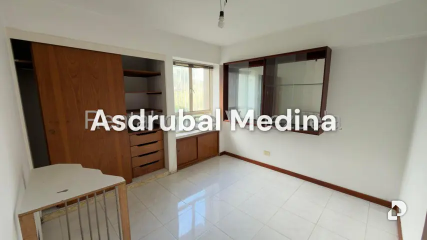 Apartamento en Prados del Este, Caracas – 12