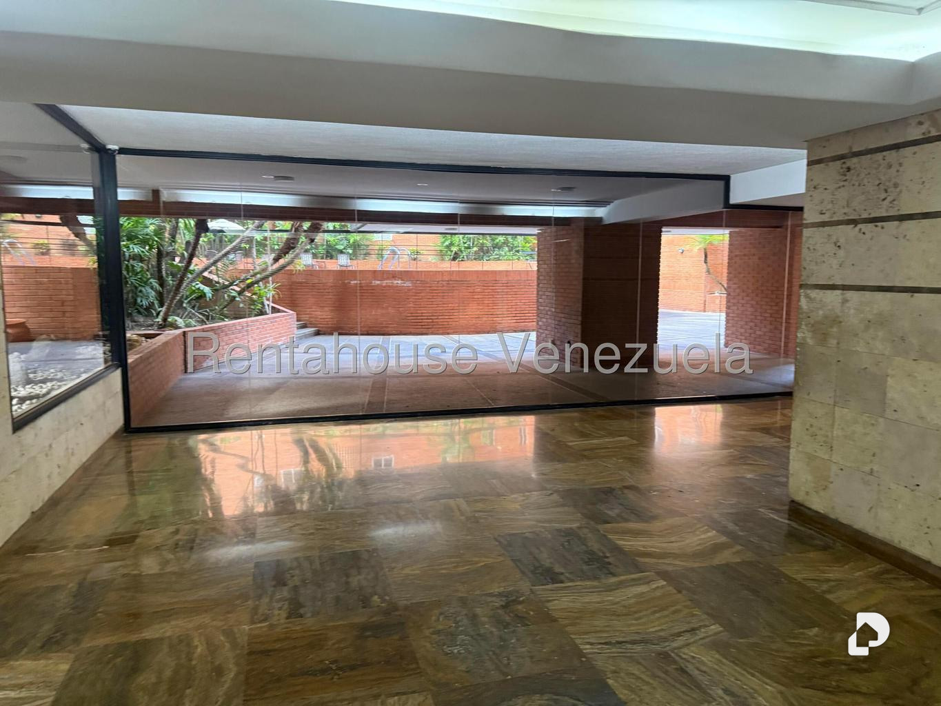 Apartamento en El Rosal, Caracas – 1