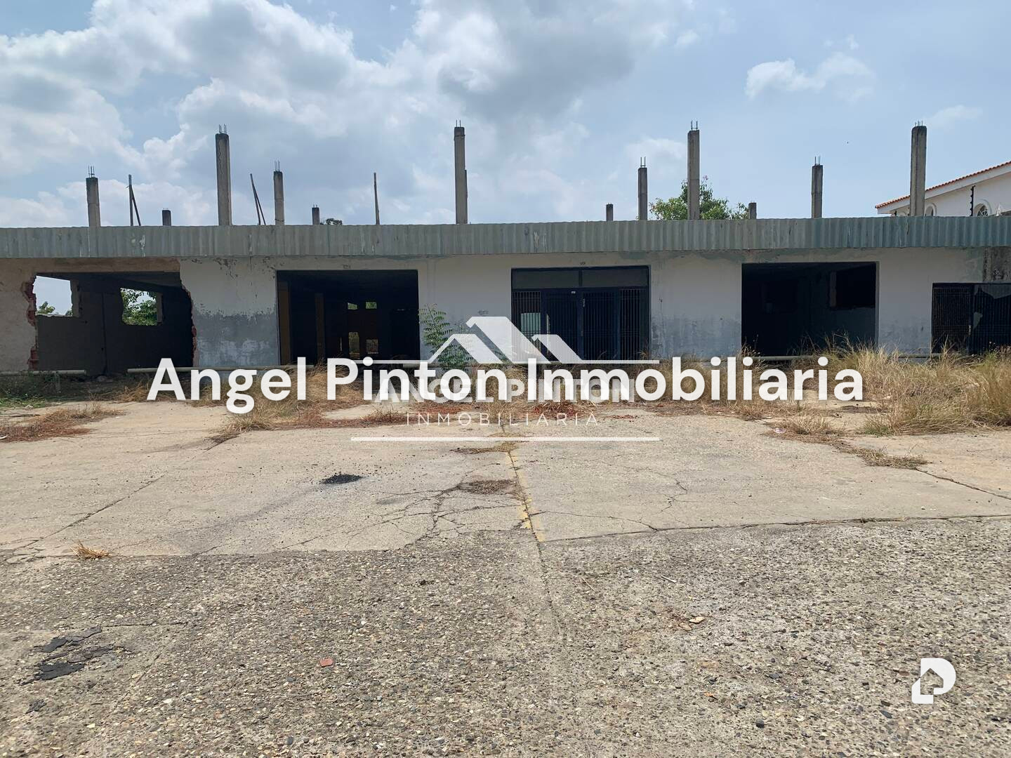 Land in La Misión, Cabimas – 3