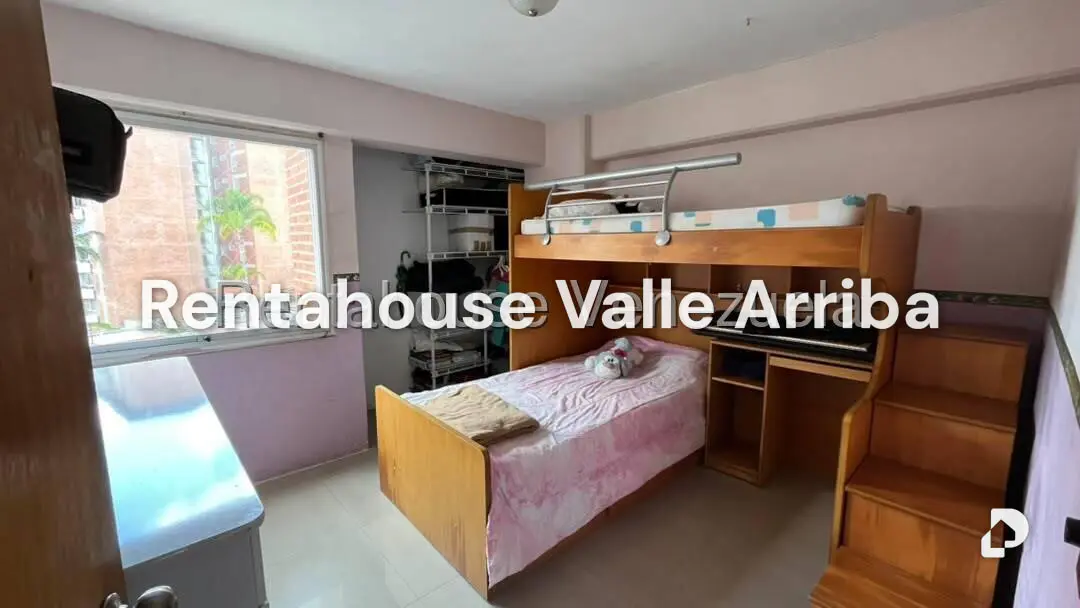 Apartamento en Miravila, Caracas – 12
