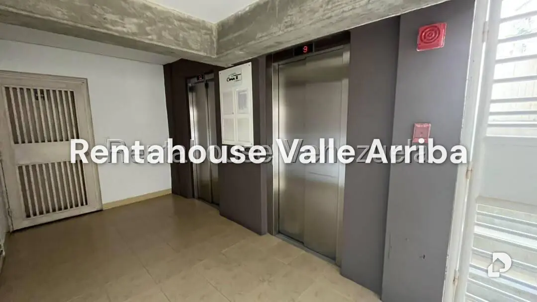 Apartamento en Miravila, Caracas – 22