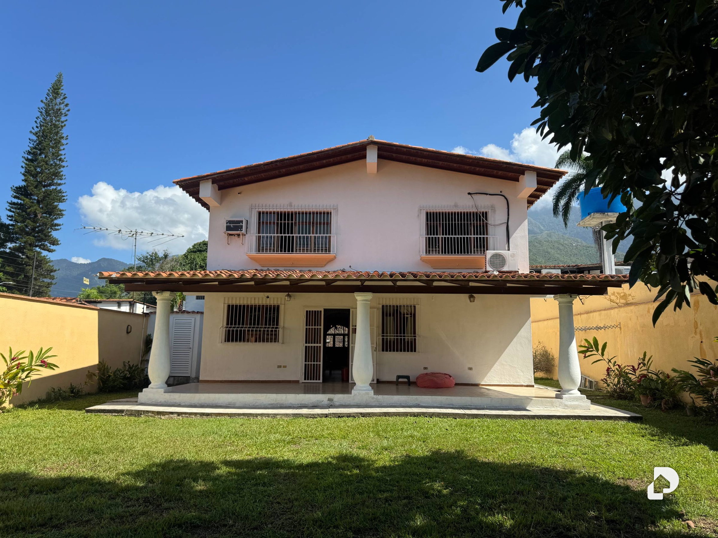 Casa en Urbanización El Castaño, Maracay – 4