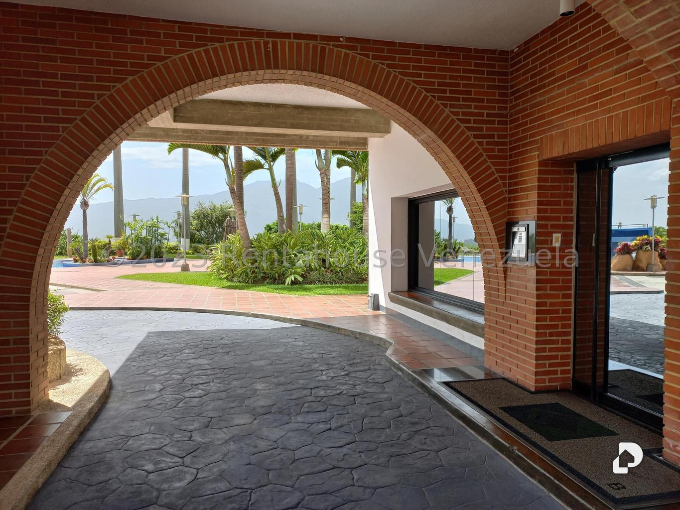 Apartamento en Lomas del Mirador, Caracas – 3