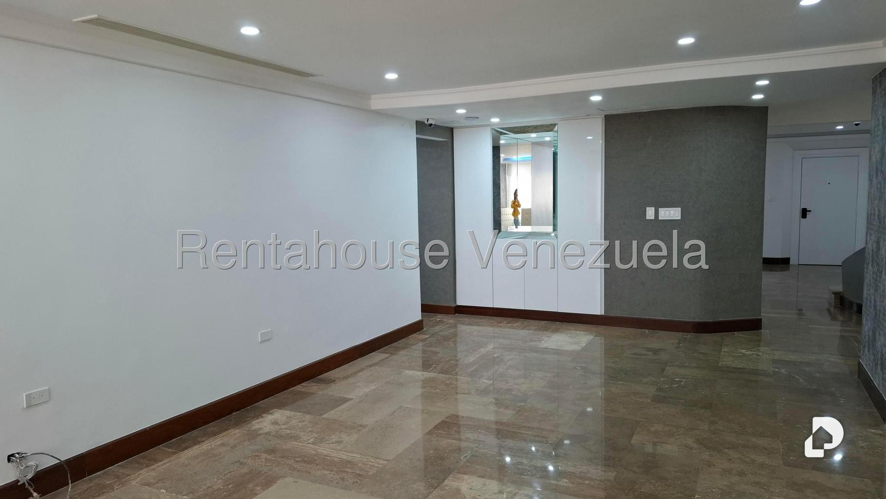 Apartamento en Lomas del Mirador, Caracas – 14