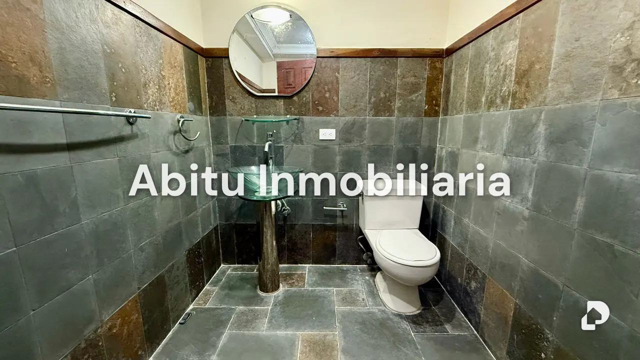 Casa en Alto Hatillo, Caracas – 23