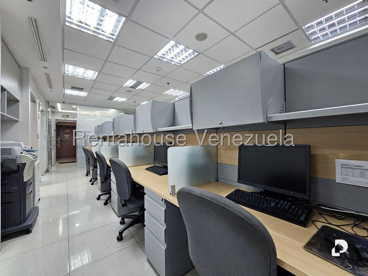 Oficina en Parroquia La Candelaria, Caracas – 12