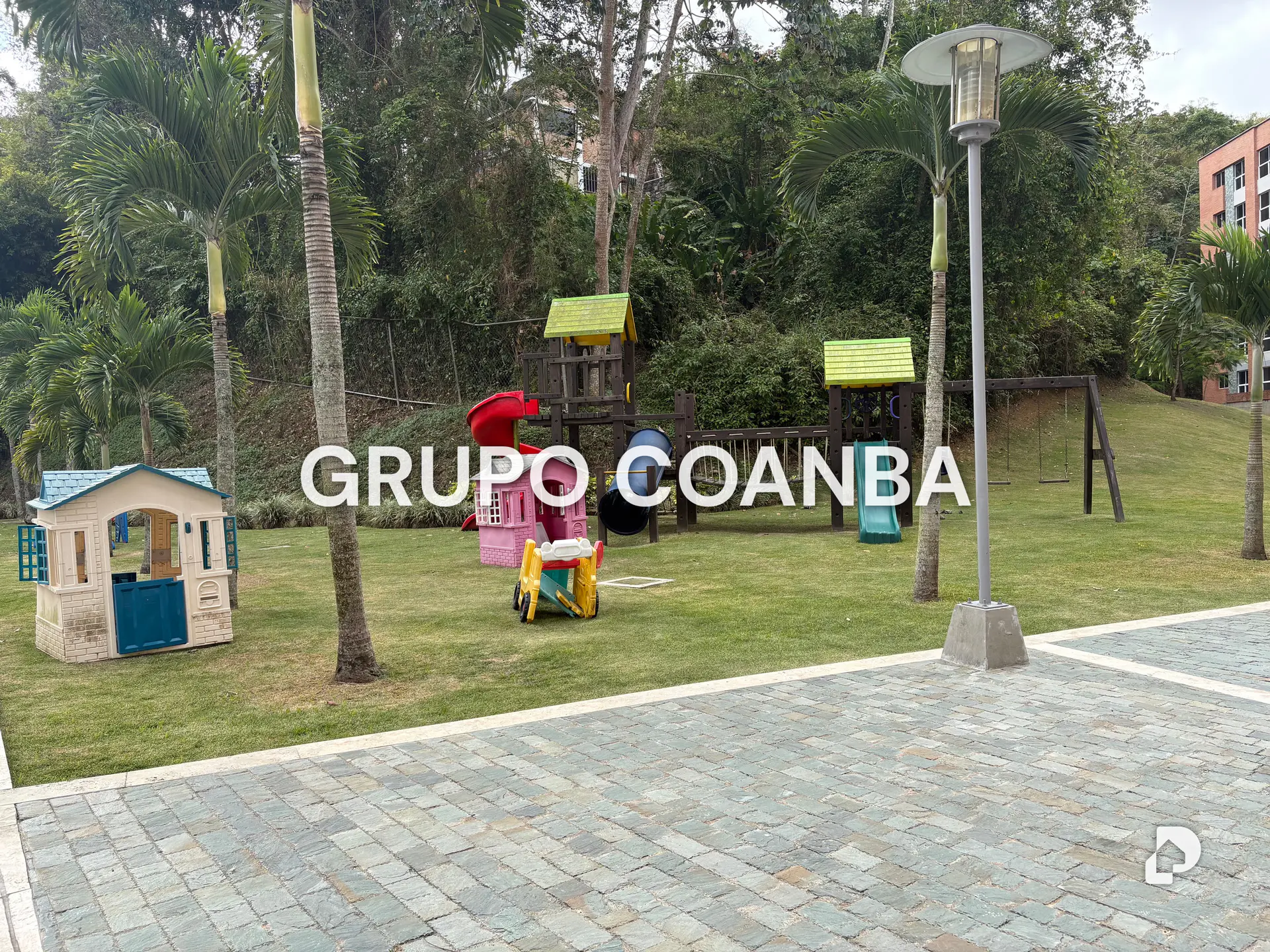 Apartment in La Boyera, Caracas – 4