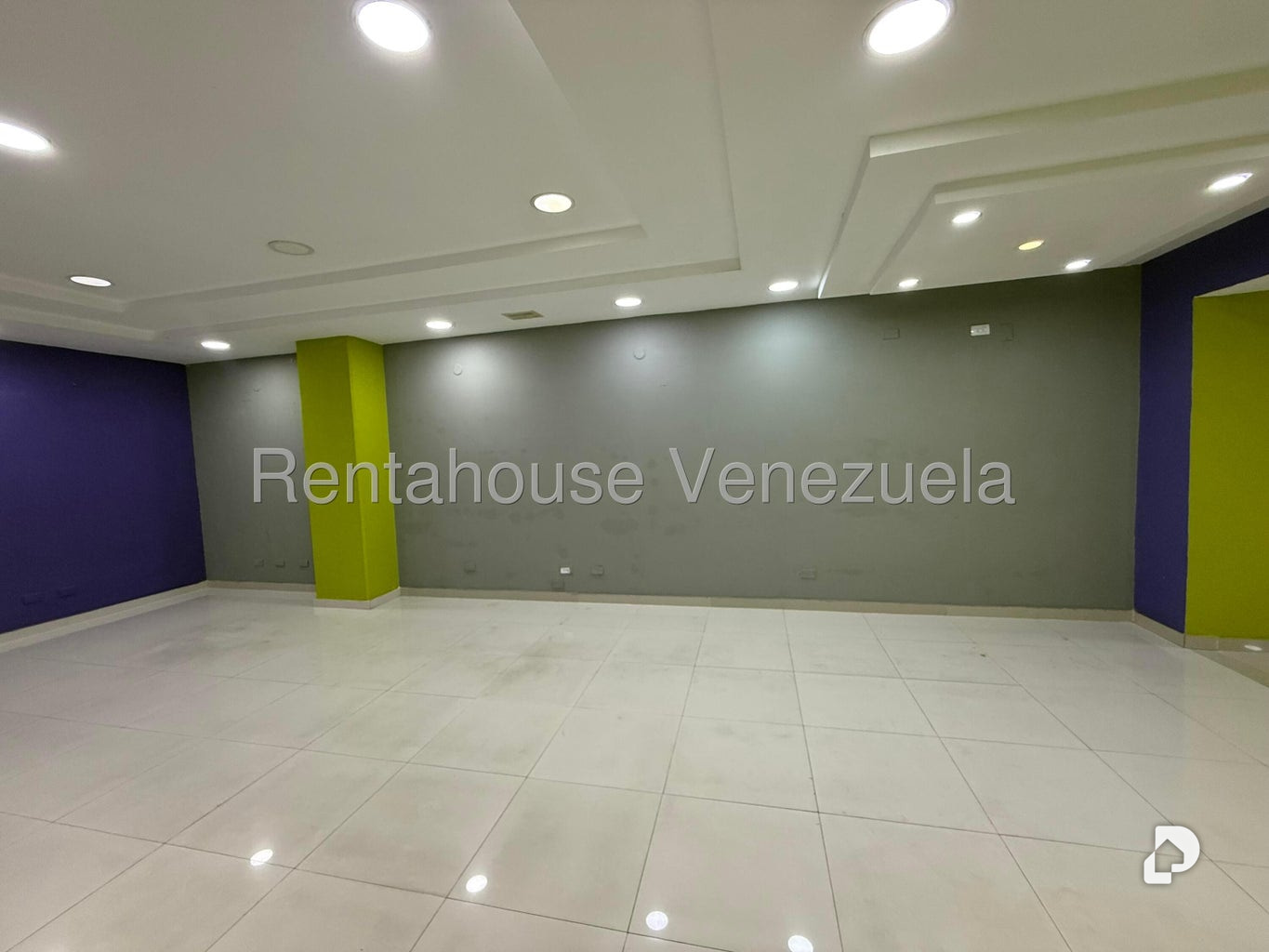 Local comercial en Santa Rosa de Lima, Caracas