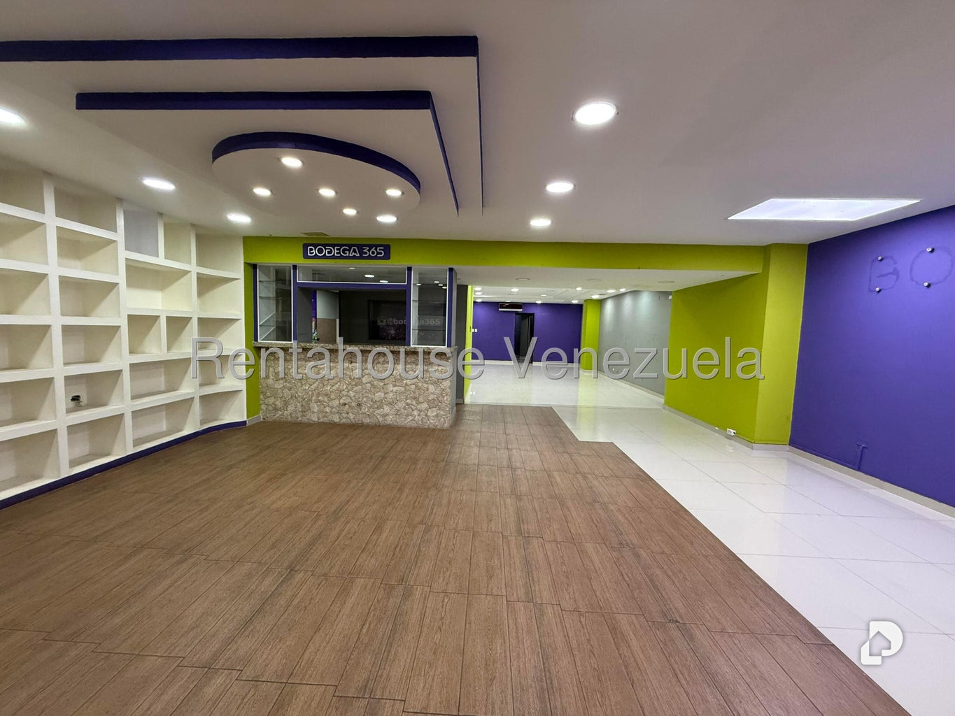 Local comercial en Santa Rosa de Lima, Caracas