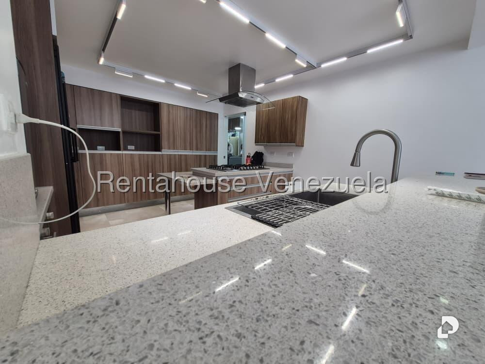 Apartamento en La Boyera, Caracas – 16