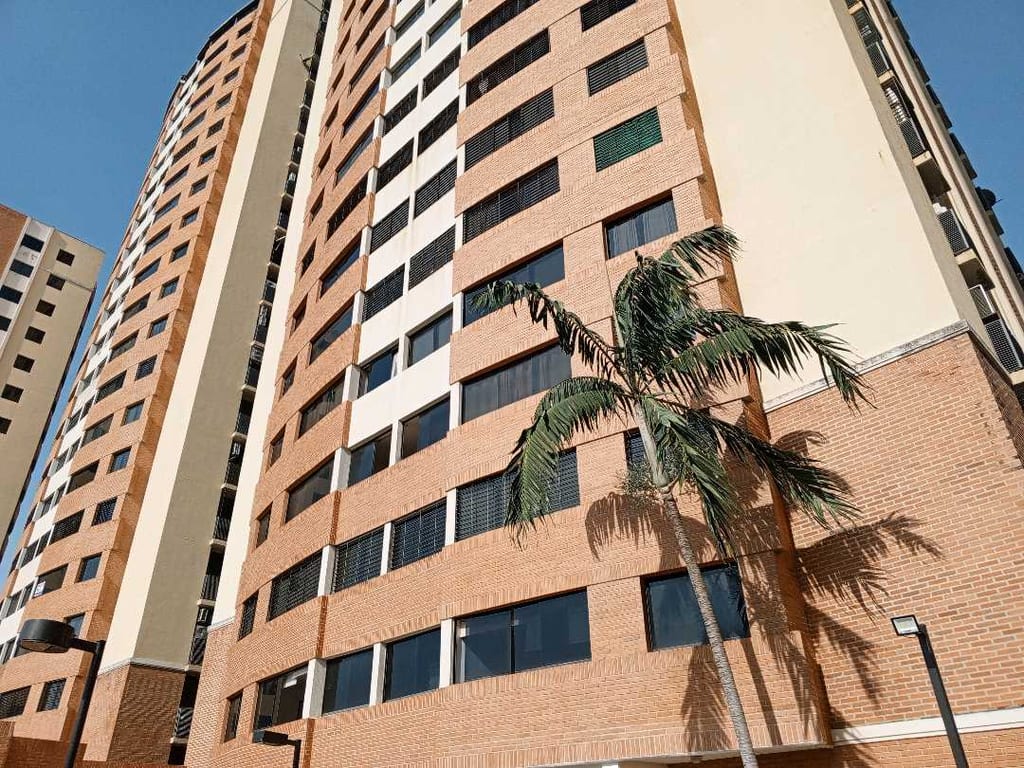 Apartamento en Mañongo, Valencia - 1