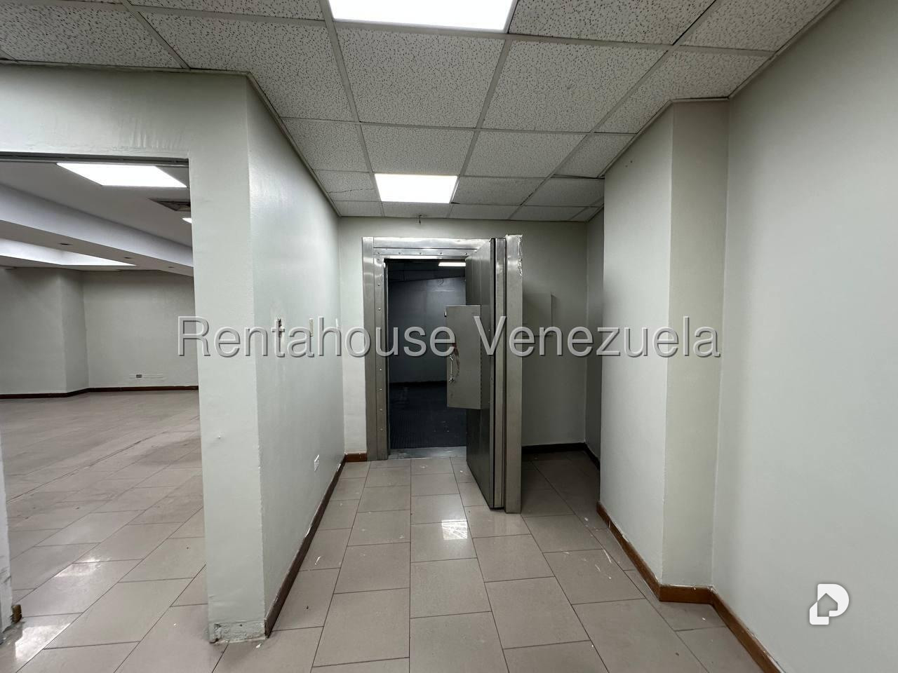 Apartamento en Chacao, Caracas – 18