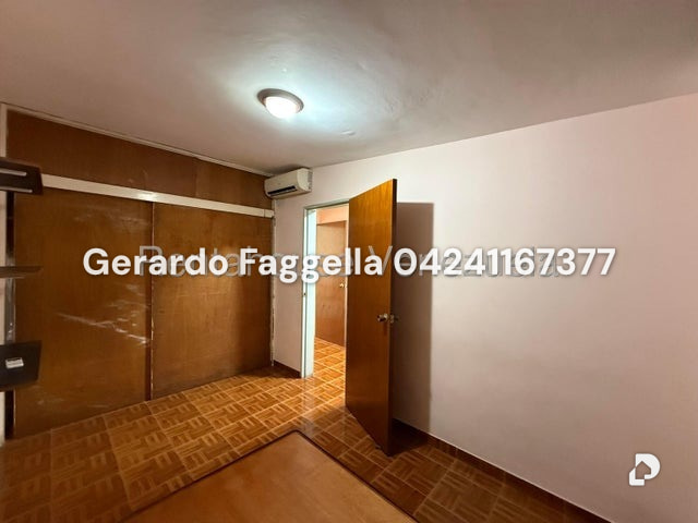 Casa en La Trinidad, Caracas – 15