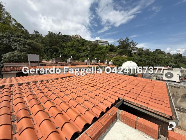 Casa en La Trinidad, Caracas – 25