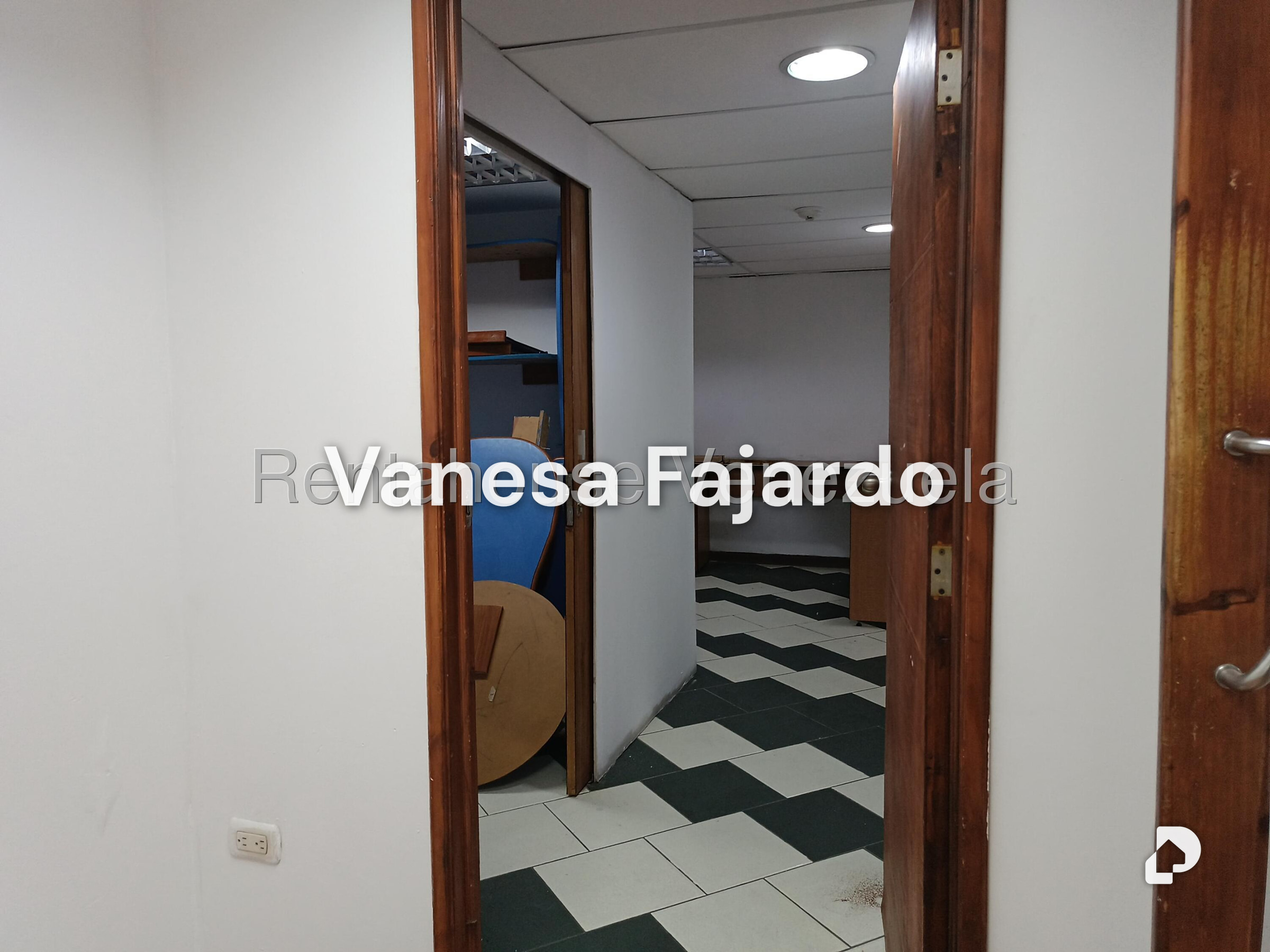 Local comercial en Las Minas, San Antonio de Los Altos – 26