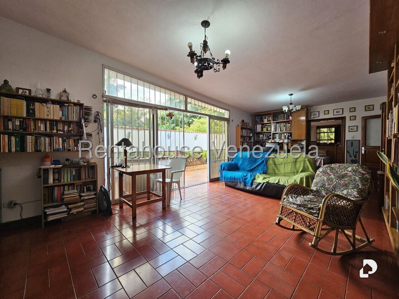Casa en Los Palos Grandes, Caracas – 26