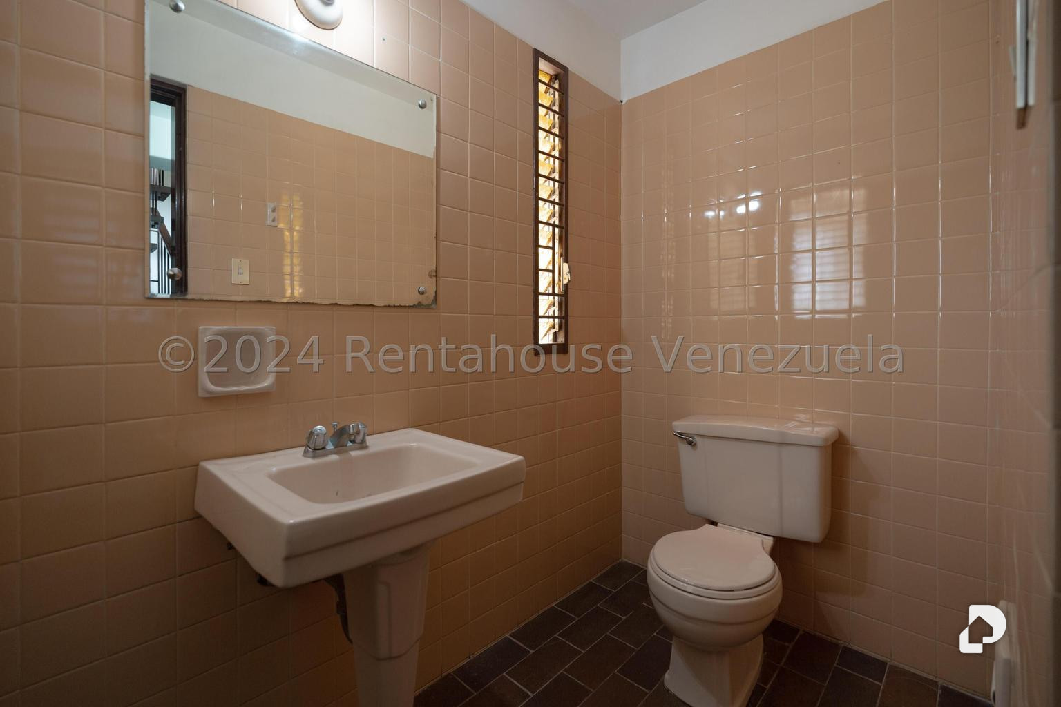 Casa en Macaracuay, Caracas – 42