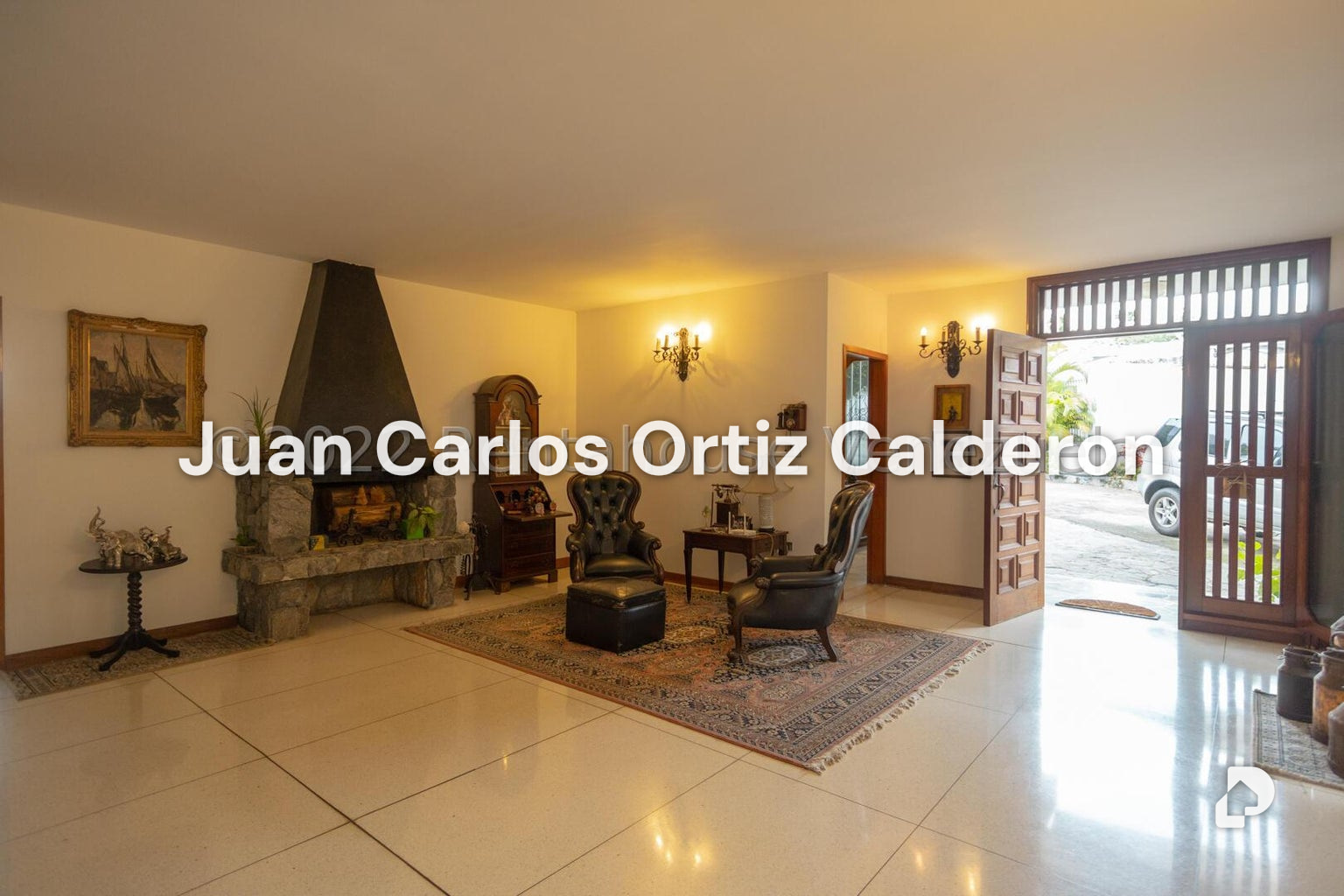 Casa en Cumbres de Curumo, Caracas – 29