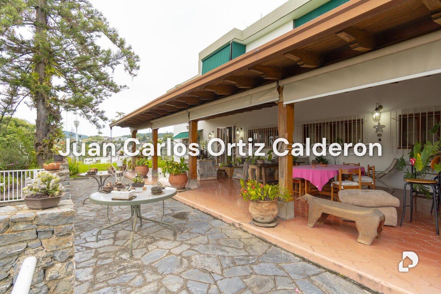 Casa en Cumbres de Curumo, Caracas – 18