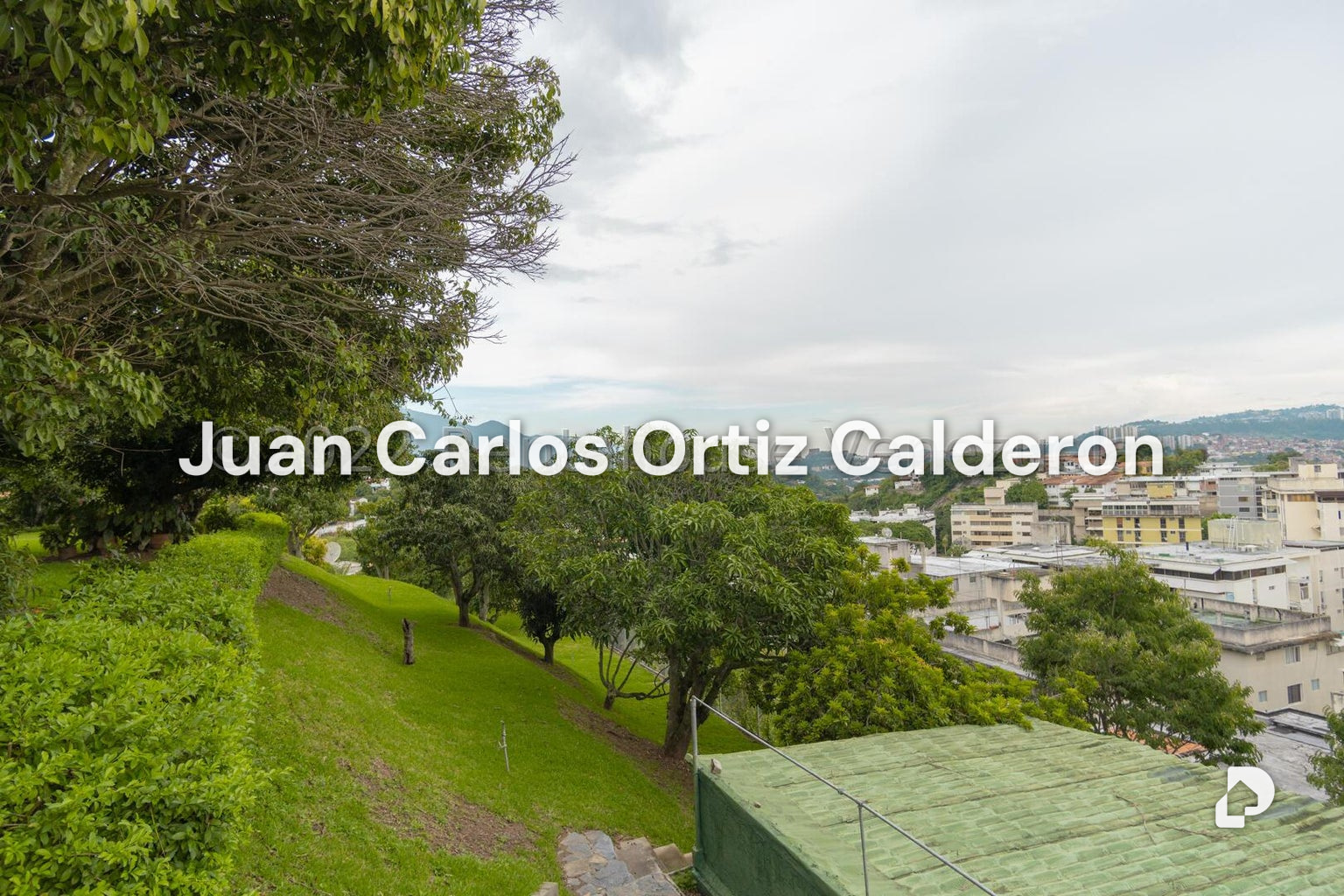 Casa en Cumbres de Curumo, Caracas – 9