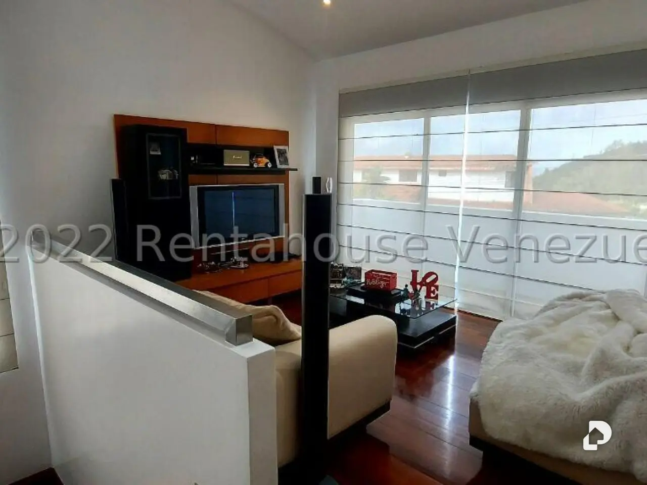 Casa en Oripoto, Caracas – 12