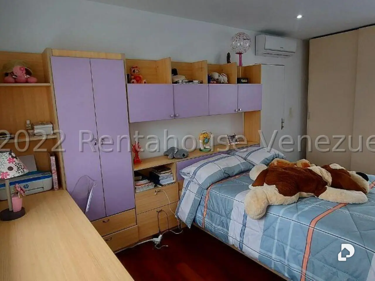 Casa en Oripoto, Caracas – 17