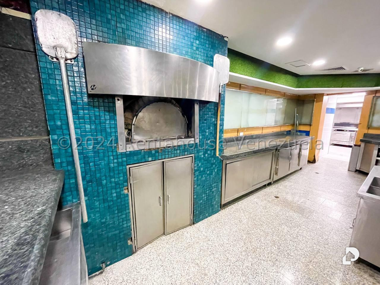 Local comercial en Los Palos Grandes, Caracas – 6